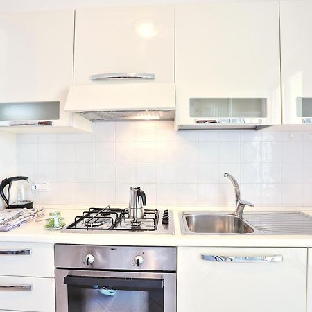 רוזטו דליי אברוצי Mazzarosa Residence מראה חיצוני תמונה