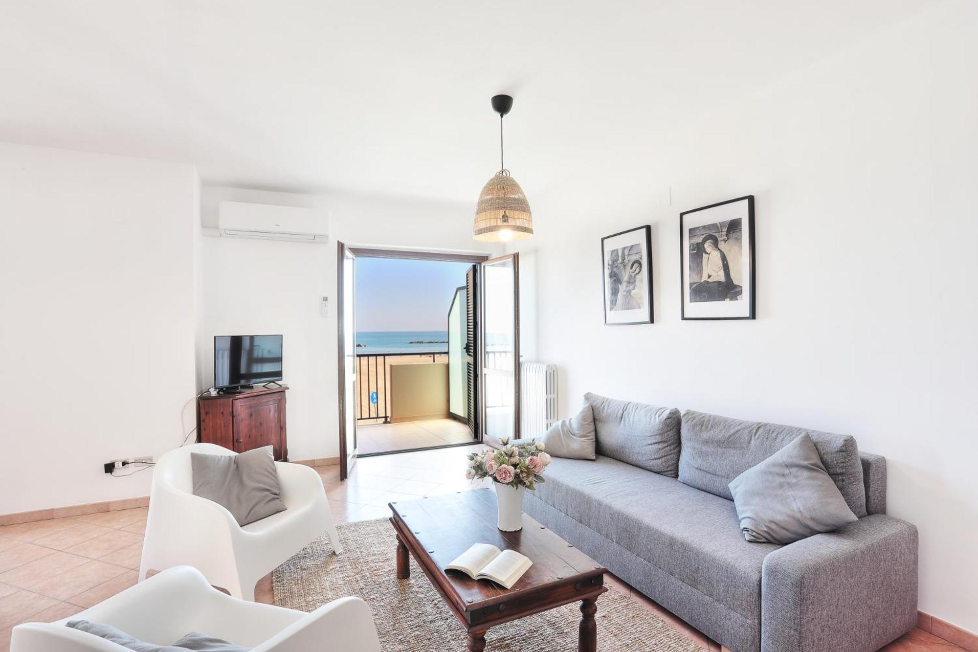 רוזטו דליי אברוצי Mazzarosa Residence מראה חיצוני תמונה
